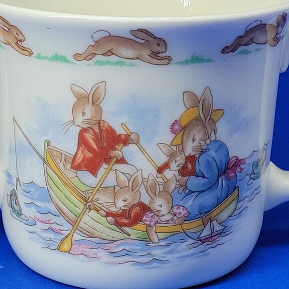 Royal Doulton Bunnykins Rowboat Hug a Mug Albion Shape - Picture 4 of 12